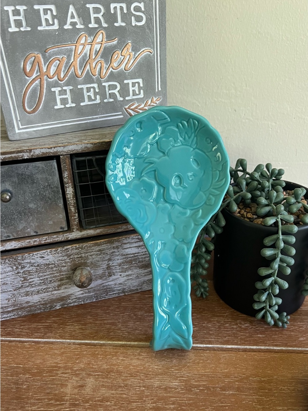 New Pioneer Woman Ceramic Teal Floral Embossed Spoon rest